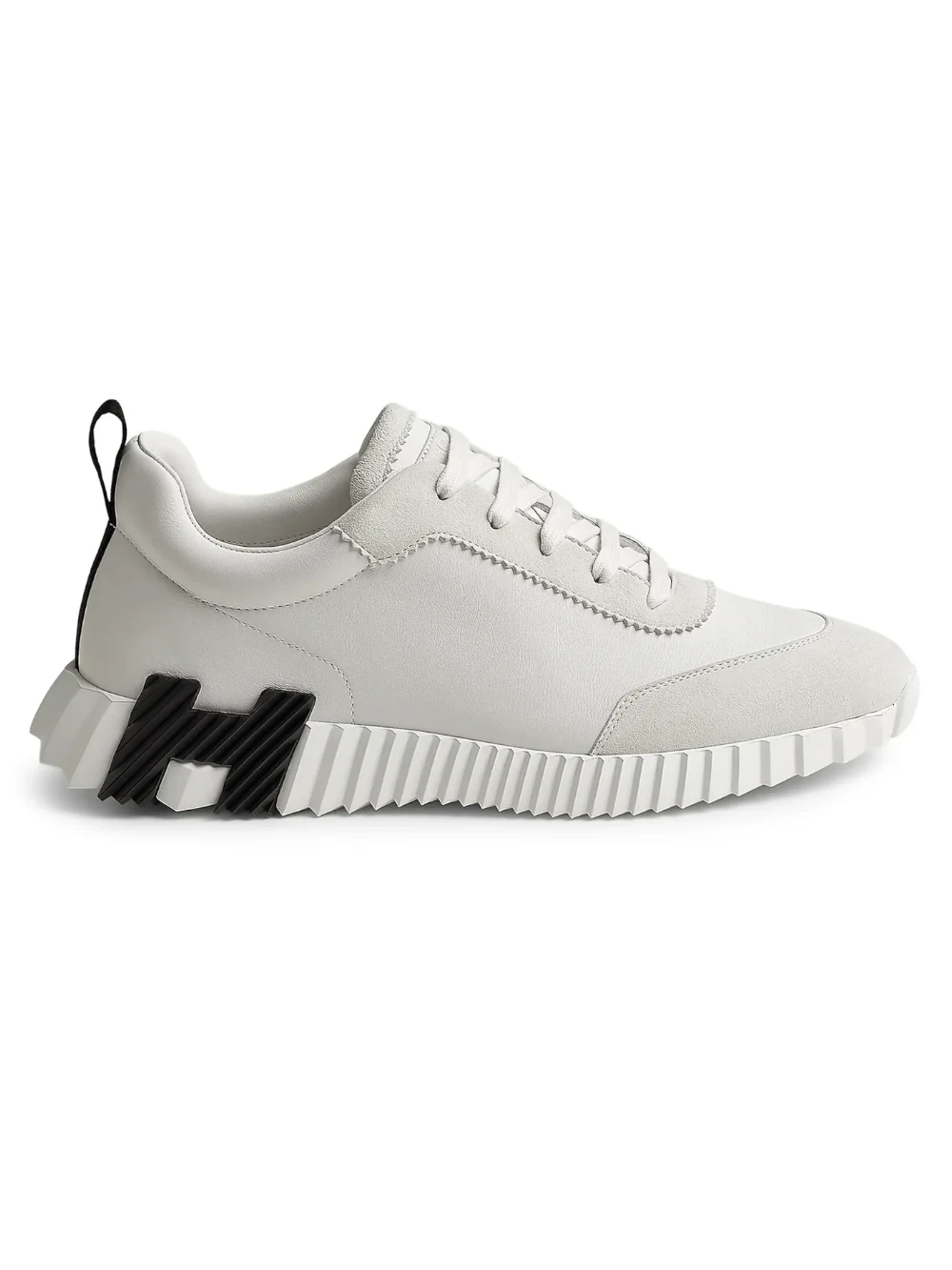 4 Bouncing Leather Sneakers - Image 1